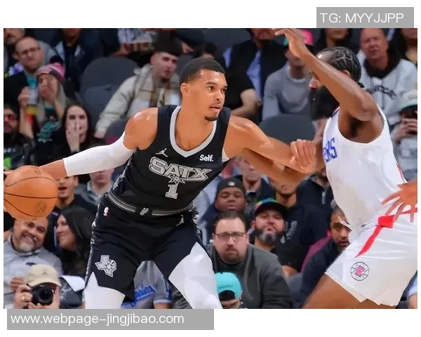 快船与马刺精彩对决录像回放尽在腾讯5月3日直播平台